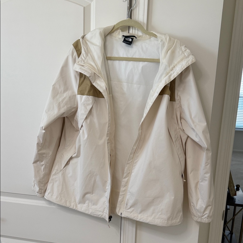 The North Face Women's Cream and Tan Ski Jacket